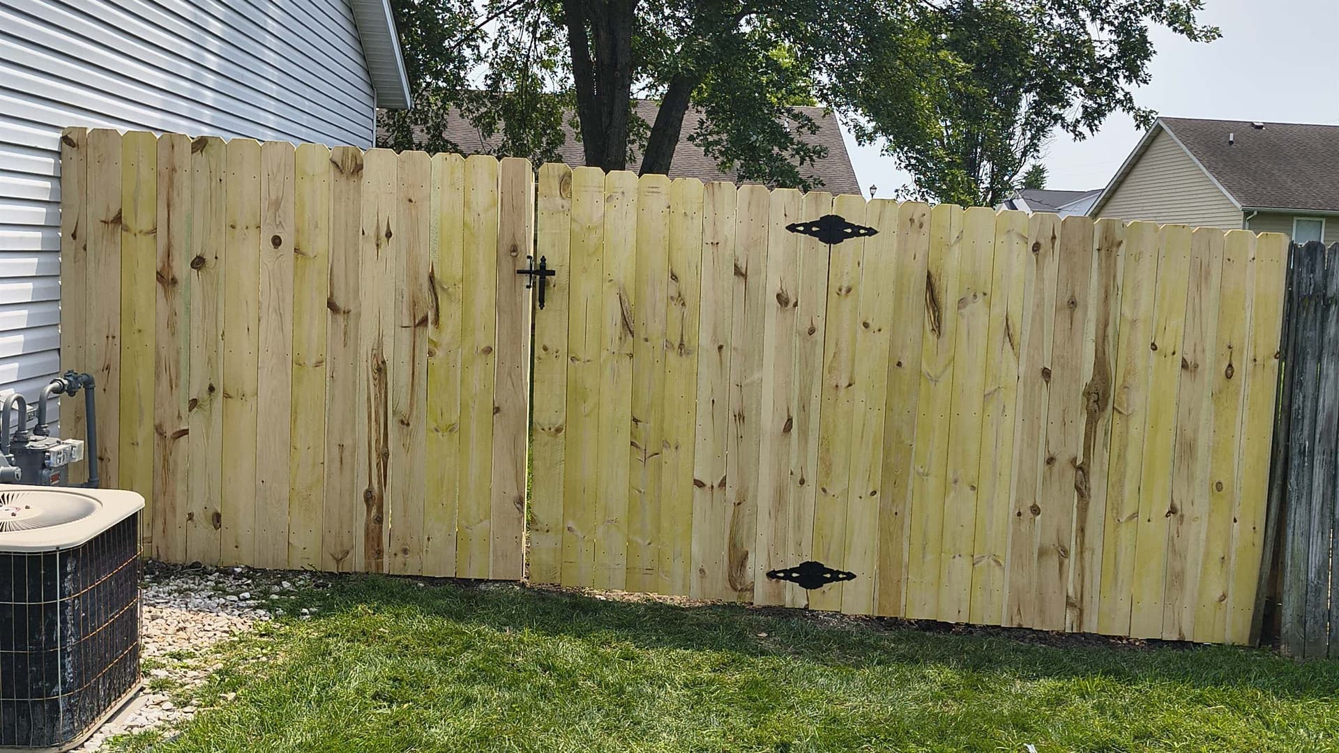 Wood fence and gate built by Garcia Pro Services LLC